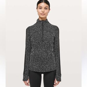 Lululemon Run Briskly 1/2 Zip